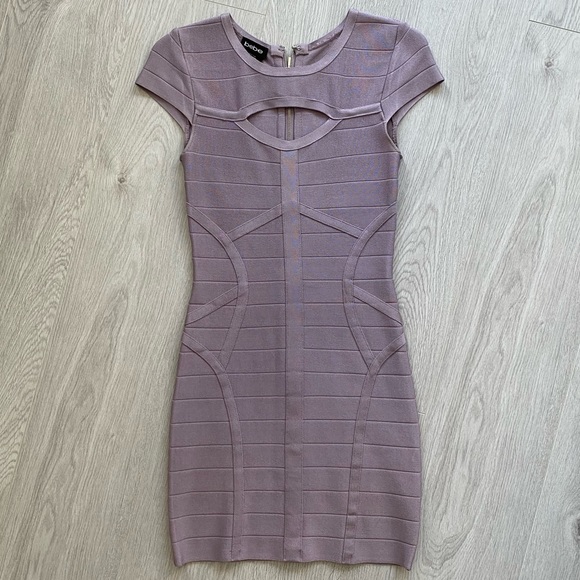 BEBE LIGHT PURPLE BODYCON KEYHOLE CUTOUT MINI DRESS - Picture 2 of 5